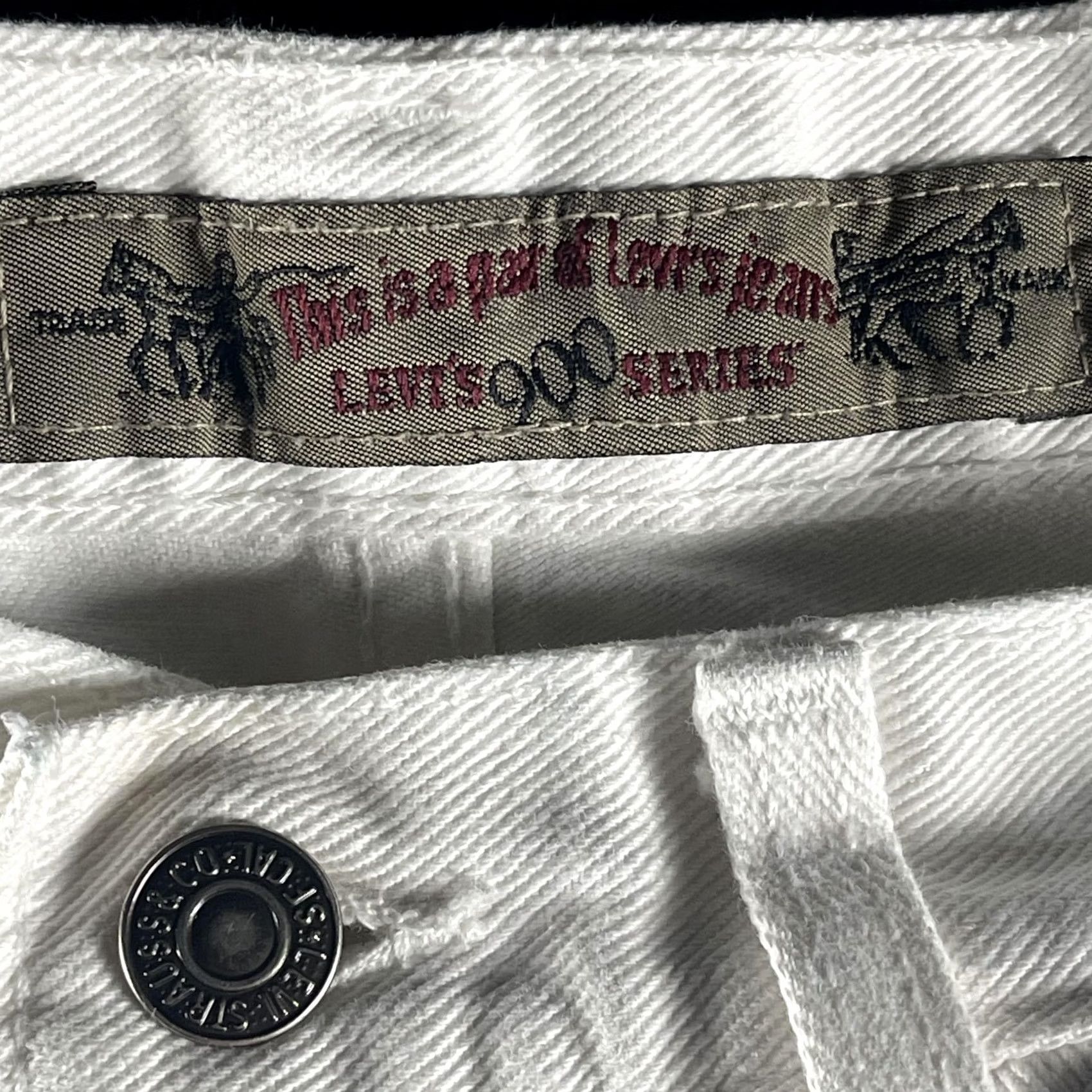 Levi's VINTAGE Levi's 900 Series Jeans Womens White High Rise Tapered 11 Inseam 30.5 in 100% Cotton Denim USA Made 27W 5-Pocket Zip Fly Womens Jeans Size 32" / US 10 / IT 46 - 5 Thumbnail
