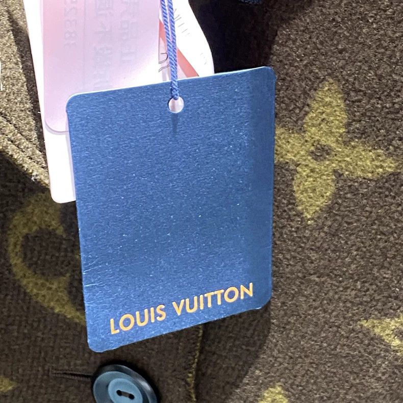 Louis Vuitton Louis Vuitton Brown presbyopic full print long coat Size XXS / US 00 / IT 34 - 6 Thumbnail