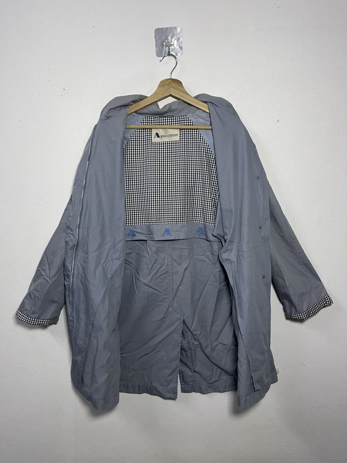 Aquascutum Vintage AQUASCUTUM Trench Coat size L Size US L / EU 52-54 / 3 - 6 Thumbnail
