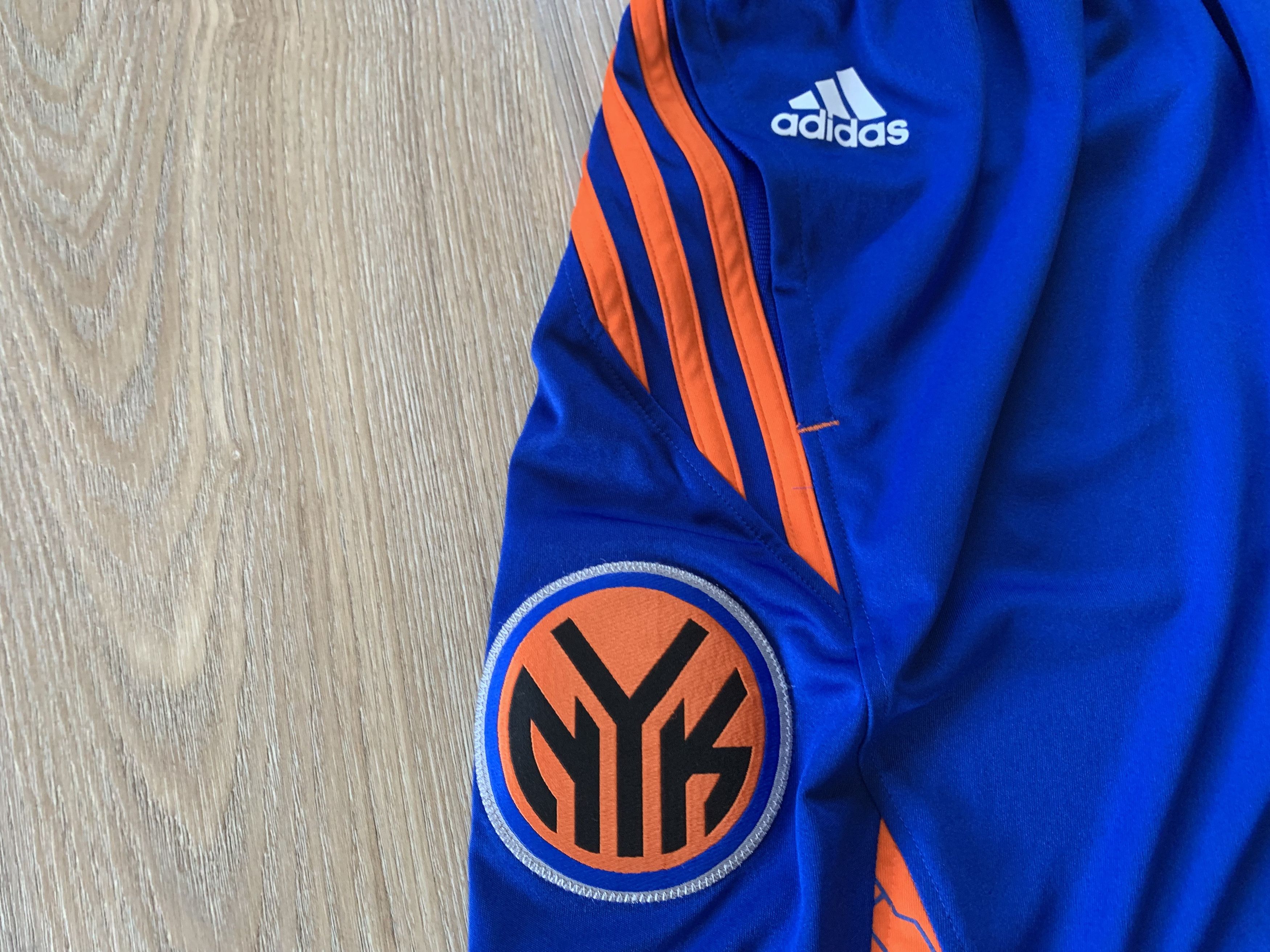 Adidas × NBA Vintage Adidas NBA New York Knicks Training Shorts 2013 Size US 33 - 5 Thumbnail