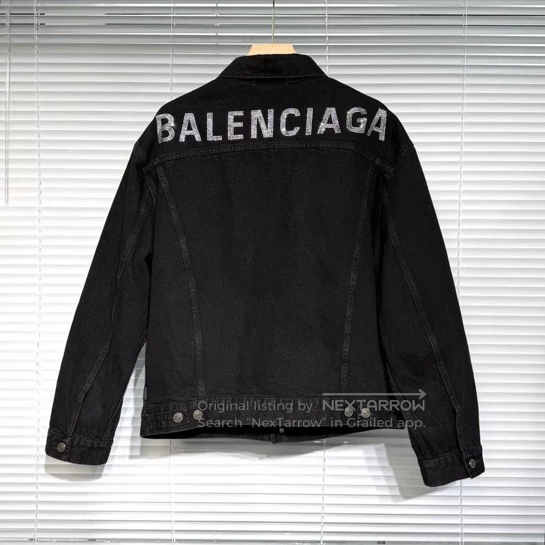 Balenciaga Balenciaga Denim Jacket with Water Washed and Back Crystal Size XXS / US 00 / IT 34 - 1 Thumbnail