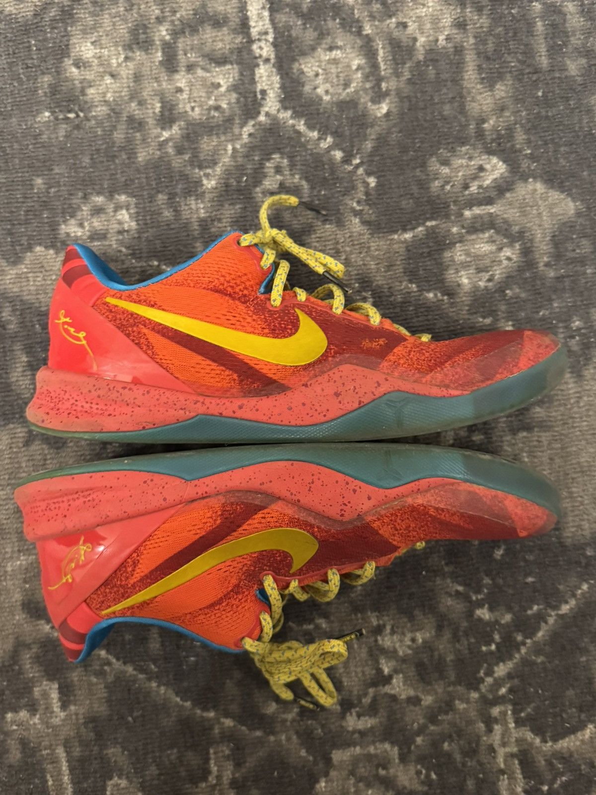 Nike Kobe 8 Year of the Horse Size US 10 / EU 43 - 3 Thumbnail