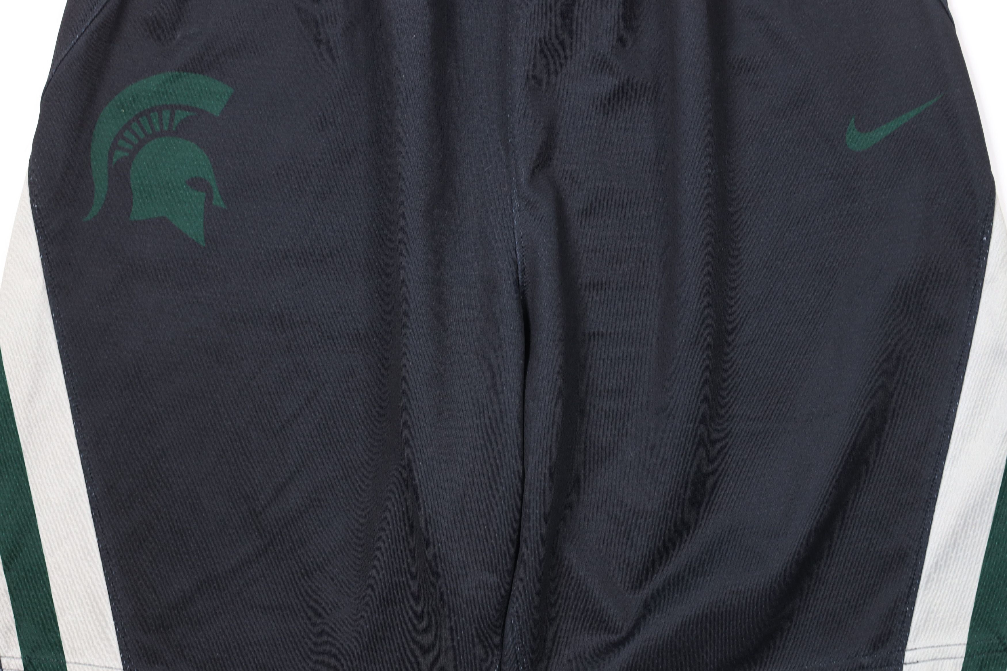 Nike × Vintage Nike Michigan State University Basketball Shorts Gamer Size US 32 / EU 48 - 3 Thumbnail