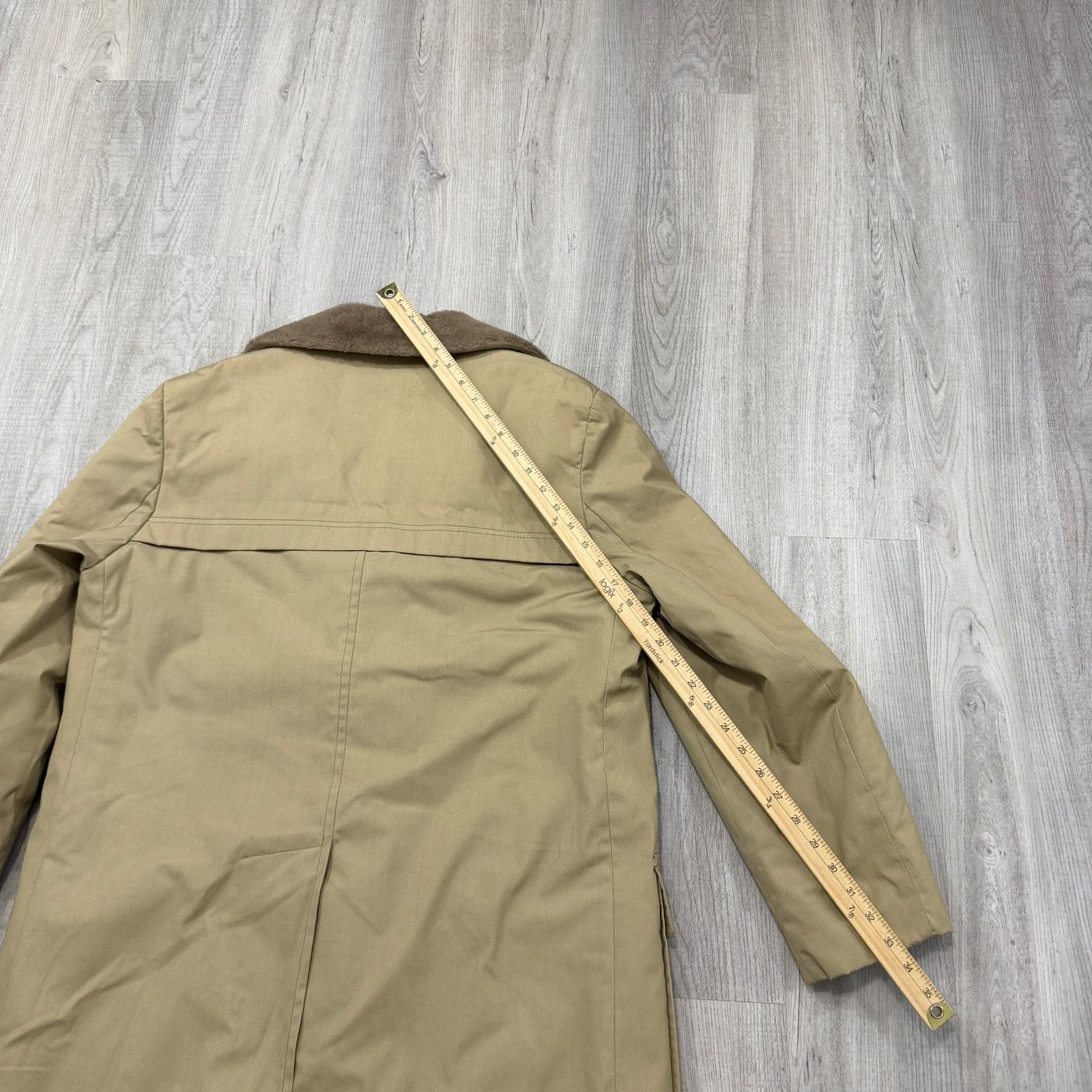 Vintage Vintage Woolrich Jacket Men's 40 Tan Faux Fur Lined Collar Size US L / EU 52-54 / 3 - 13 Thumbnail