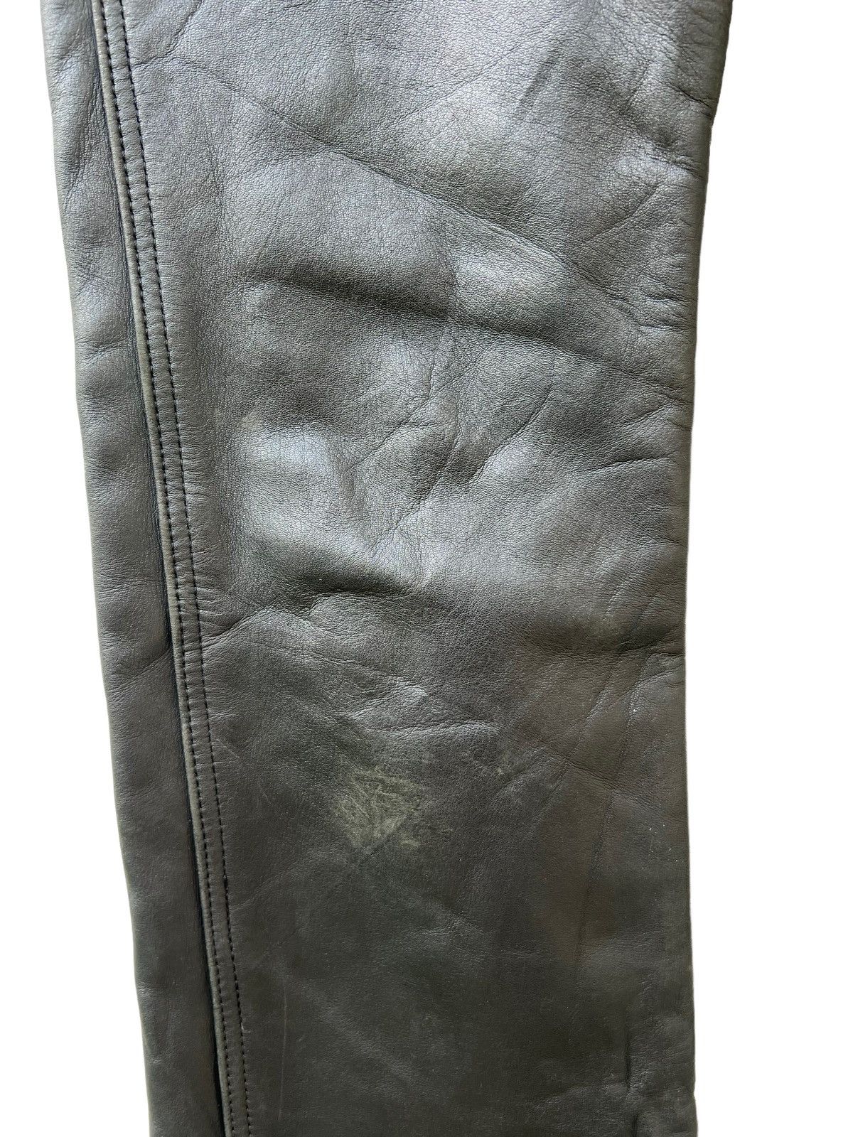 Harley Davidson × Leather × Vintage Vintage Harley Davidson Black Cowhide Bootcut Leather Pant Size US 29 - 9 Thumbnail