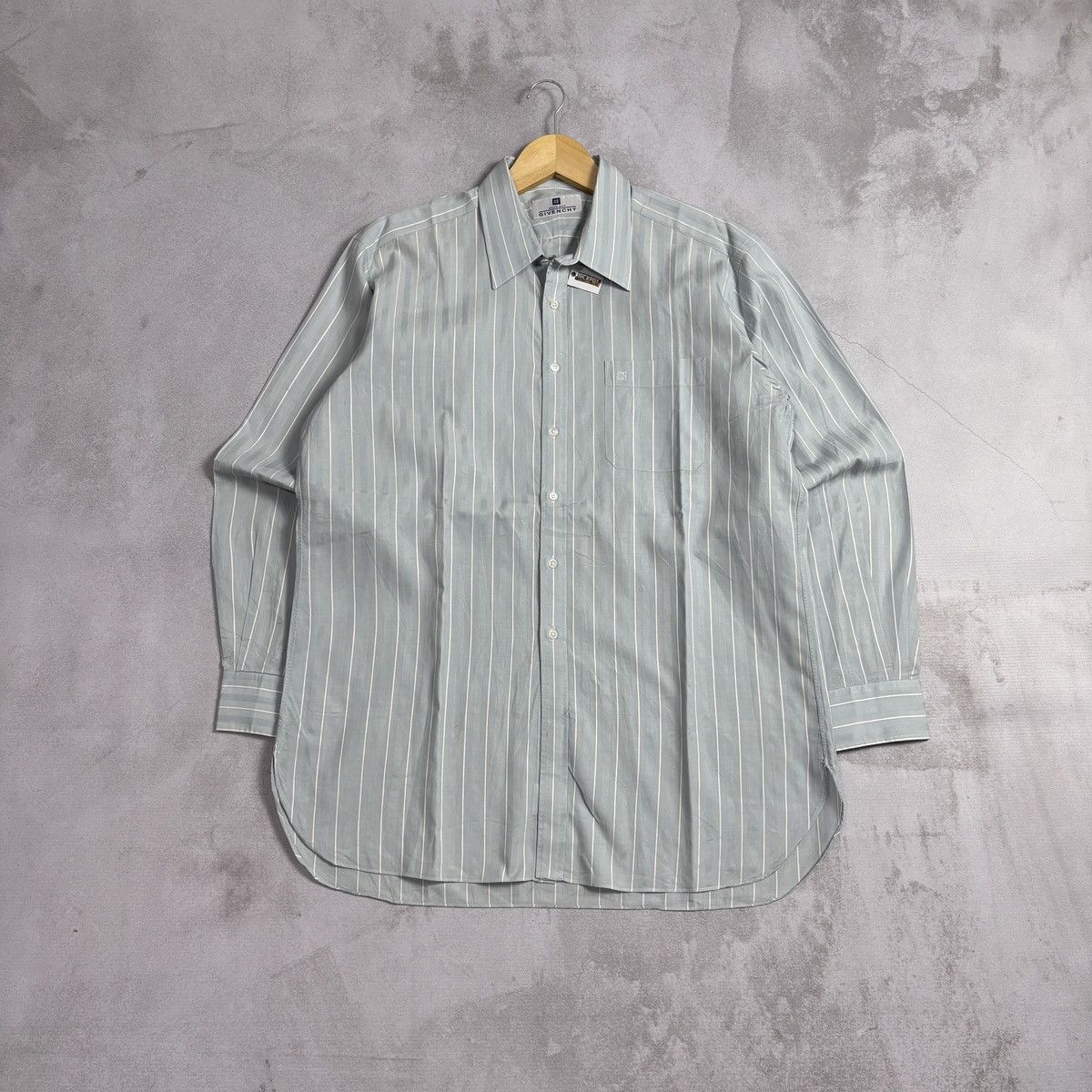 Givenchy Vintage Givenchy Shirt Size US XL / EU 56 / 4 - 1 Thumbnail