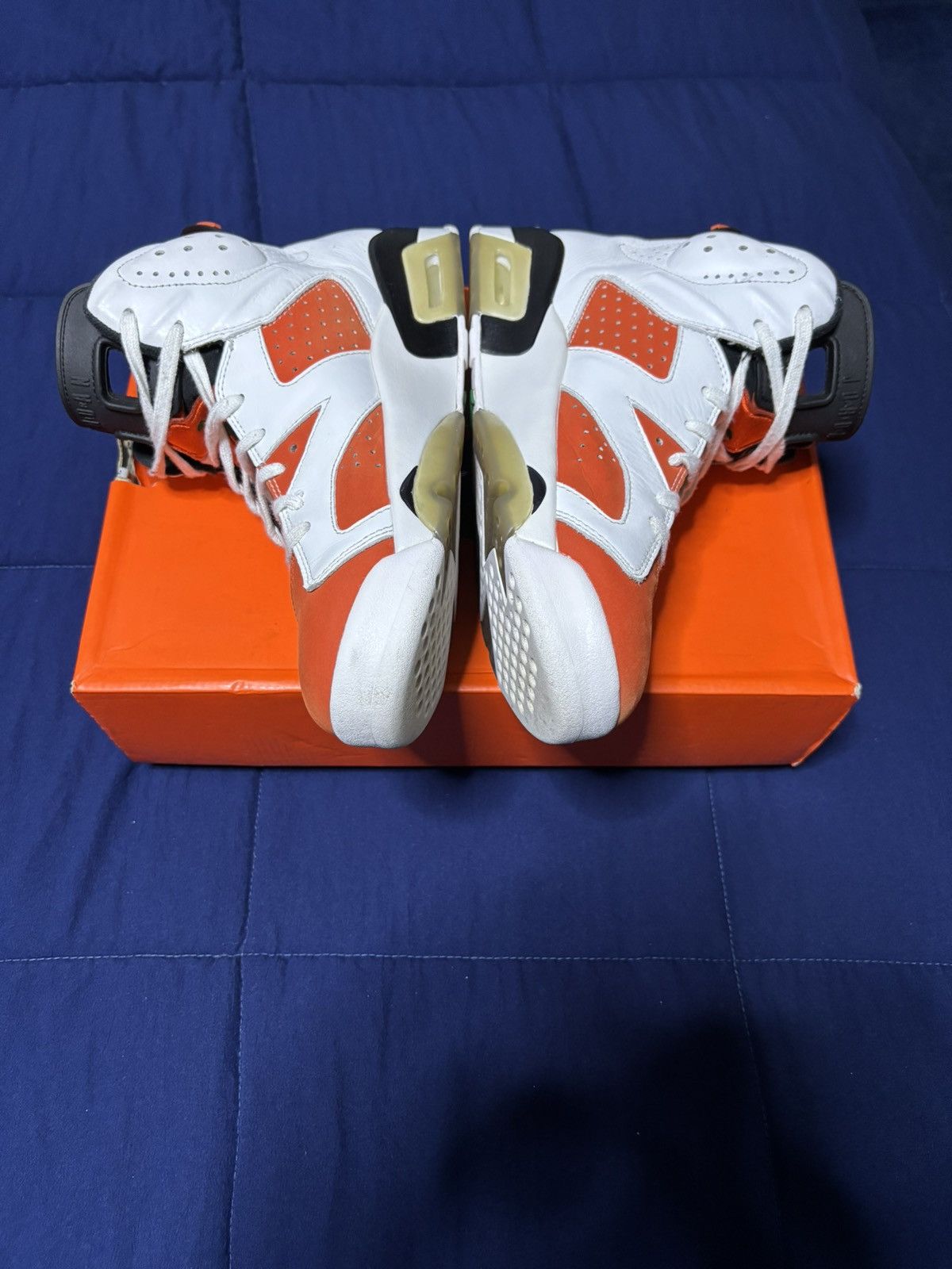 Jordan Brand Air Jordan 6 Retro Gatorade 2017 Size 9 Size US 9 / EU 42 - 4 Thumbnail