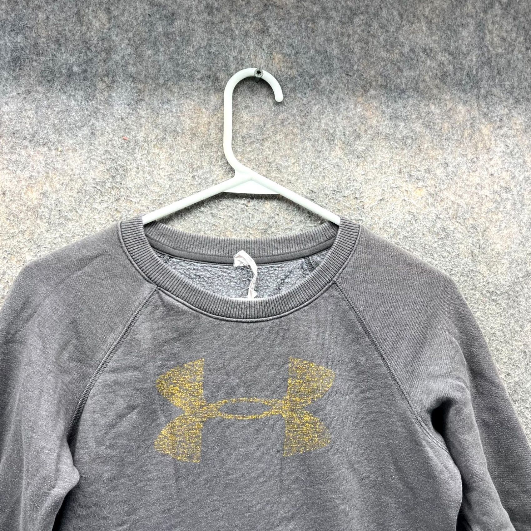 Under Armour VINTAGE Under Armour Sweatshirt Womens Small Gray ColdGear Pocket Logo Pullover Fleece Size S / US 4 / IT 40 - 5 Thumbnail