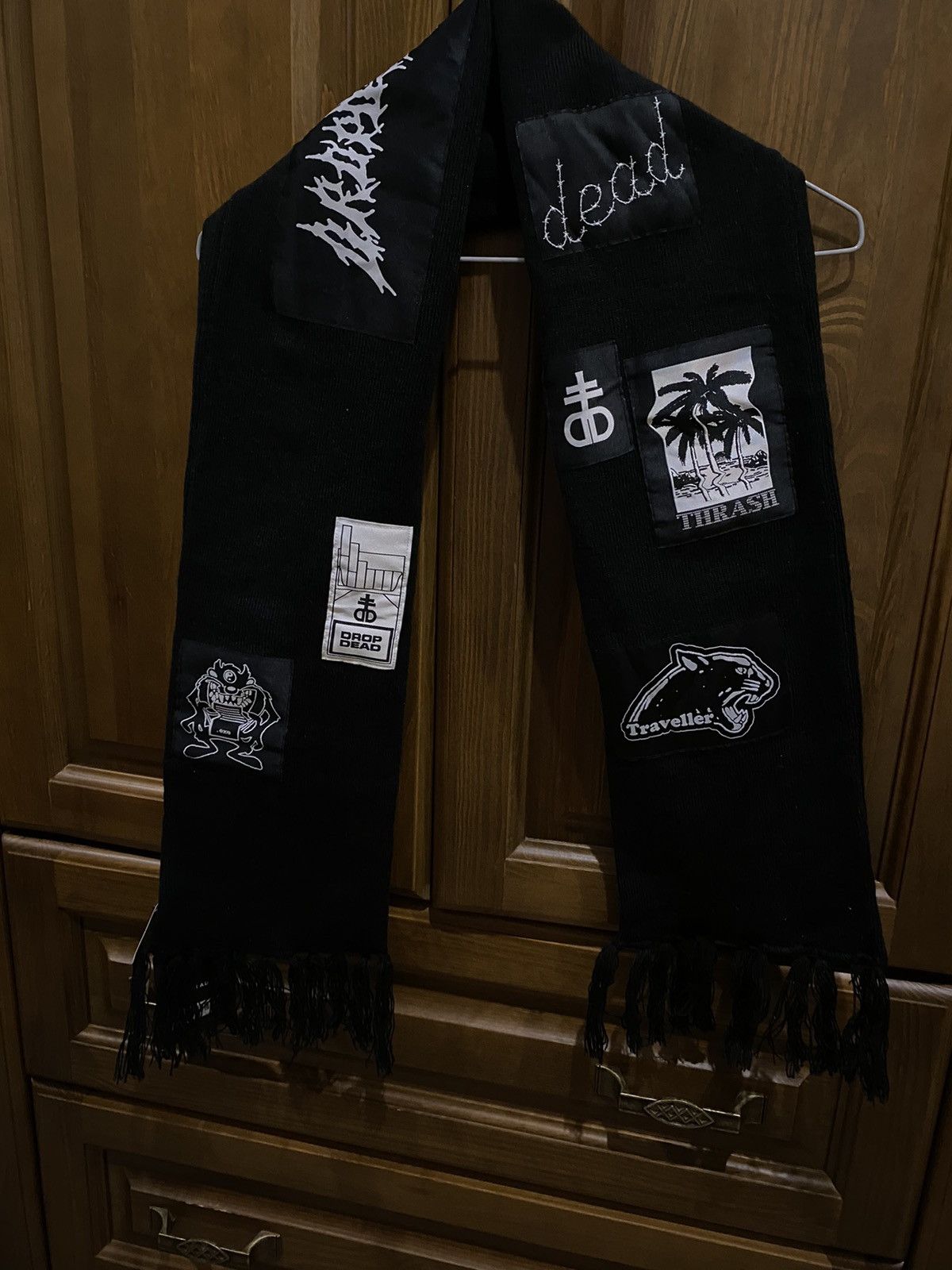 Super Rare/Old Drop Dead Women’s Scarf good