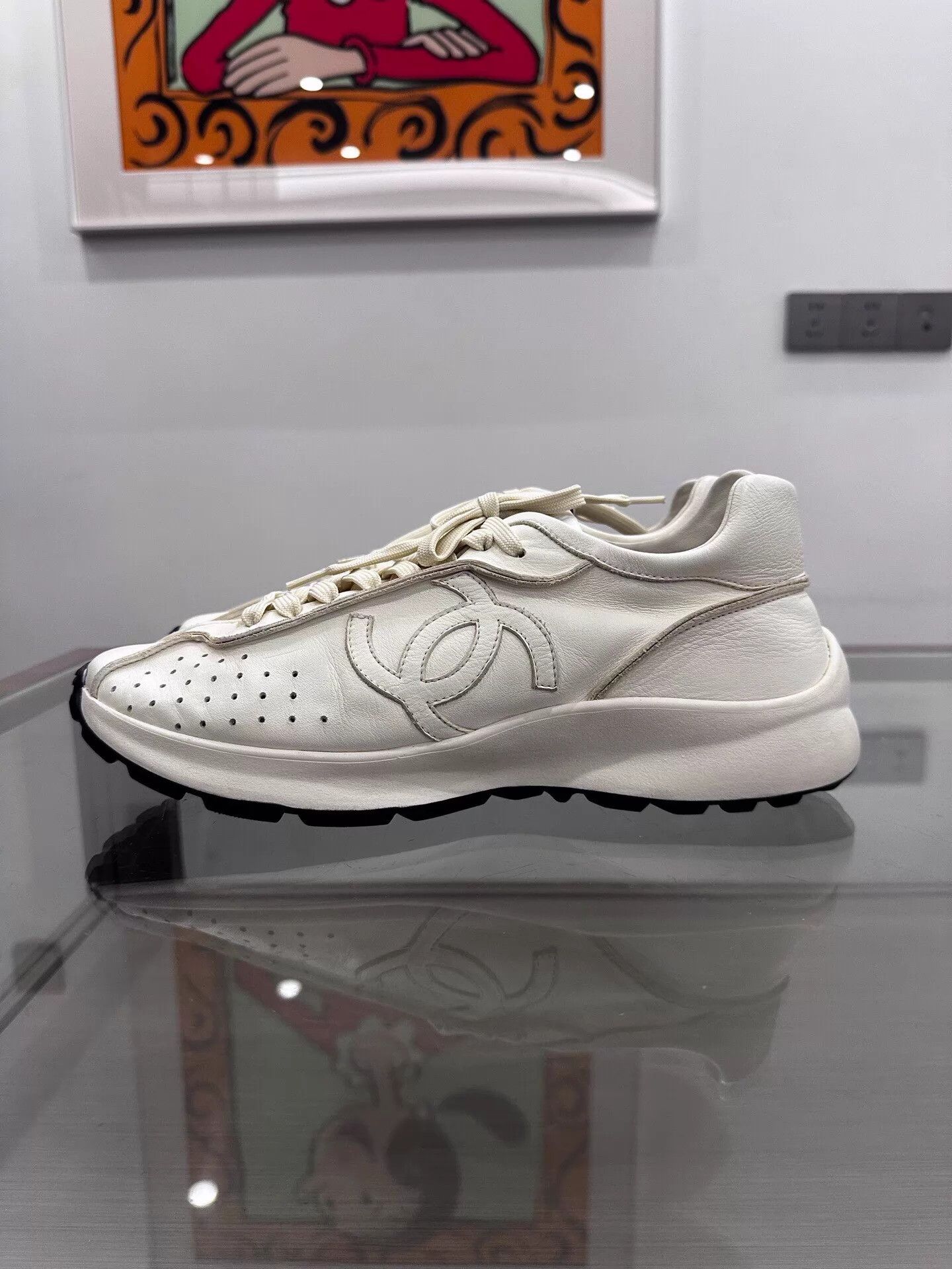 Chanel Chanel Men White Sneaker 42 Side Embossed CC Logo Size US 9 / EU 42 - 4 Thumbnail