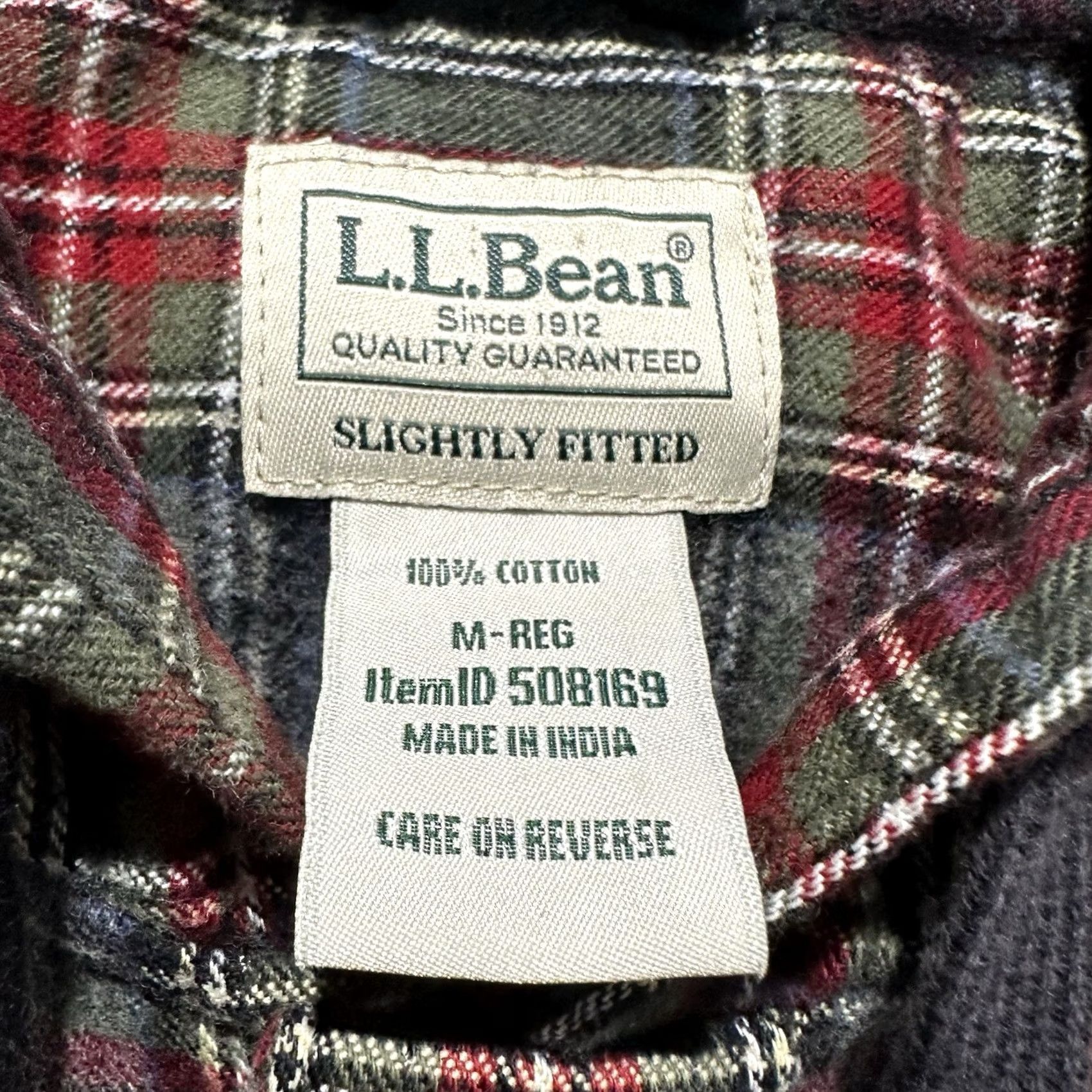 Vintage LL Bean Hooded Flannel Shirt Mens M Gray Red Scotch Plaid Metal Snaps Shacket Size US M / EU 48-50 / 2 - 4 Thumbnail