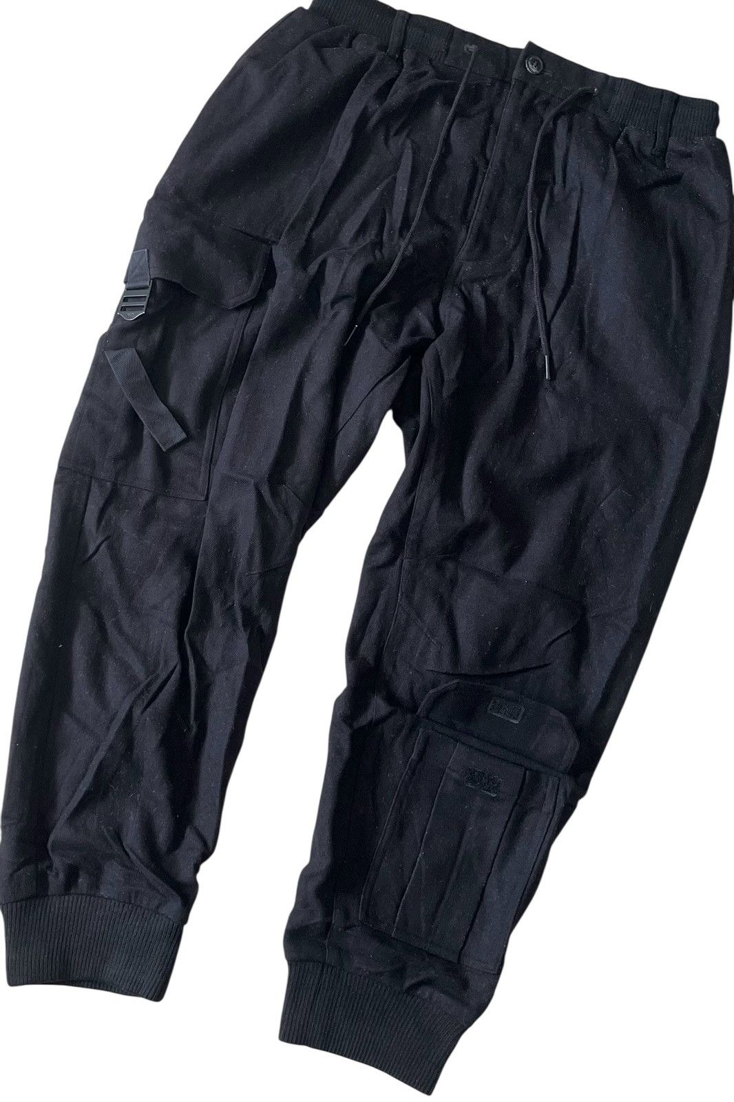 Yohji Yamamoto Yohjii yamamoto y-3 multipockets cargo black sweatpants Size US 30 / EU 46 - 2 Thumbnail