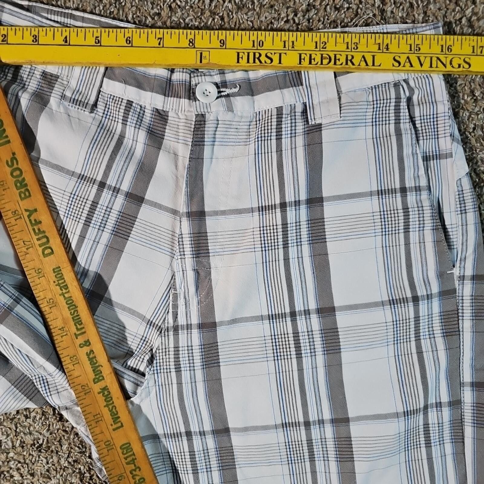 Burnside Burnside Sz 30 Plaid Shorts Size US 30 / EU 46 - 4 Thumbnail