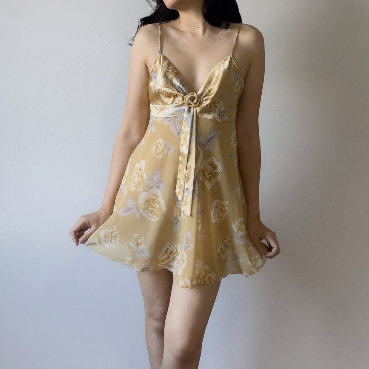 Victoria's Secret Victoria’s Secret 1990s Dusty Golden Chiffon Slip Dress (S) Size S / US 4 / IT 40 - 1 Thumbnail