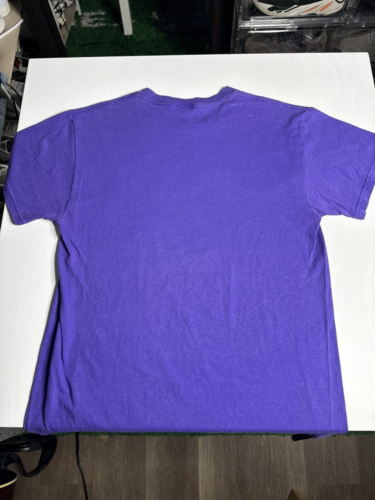 Vintage VINTAGE 2002 LA Lakers Champions Tee “Purple” [ M ] PREOWNED Size US M / EU 48-50 / 2 - 4 Thumbnail