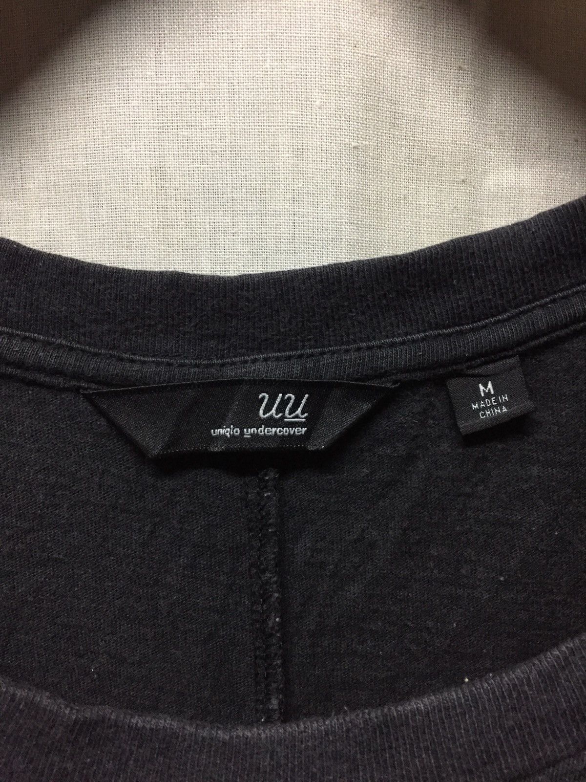 Undercover × Uniqlo Uniqlo Undercover Thrashed Distressed Punk Tee Size US M / EU 48-50 / 2 - 5 Thumbnail