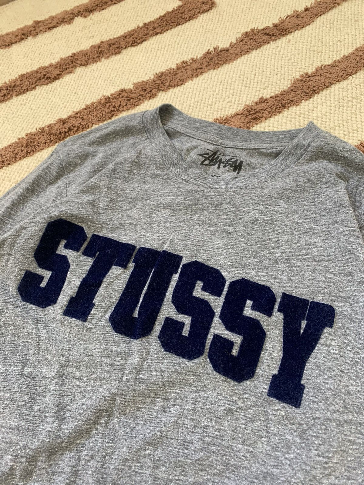 Stussy VINTAGE STUSSY BIG VELOUR LOGO 2000s LONG SLEEVE Size XS / US 0-2 / IT 36-38 - 2 Thumbnail