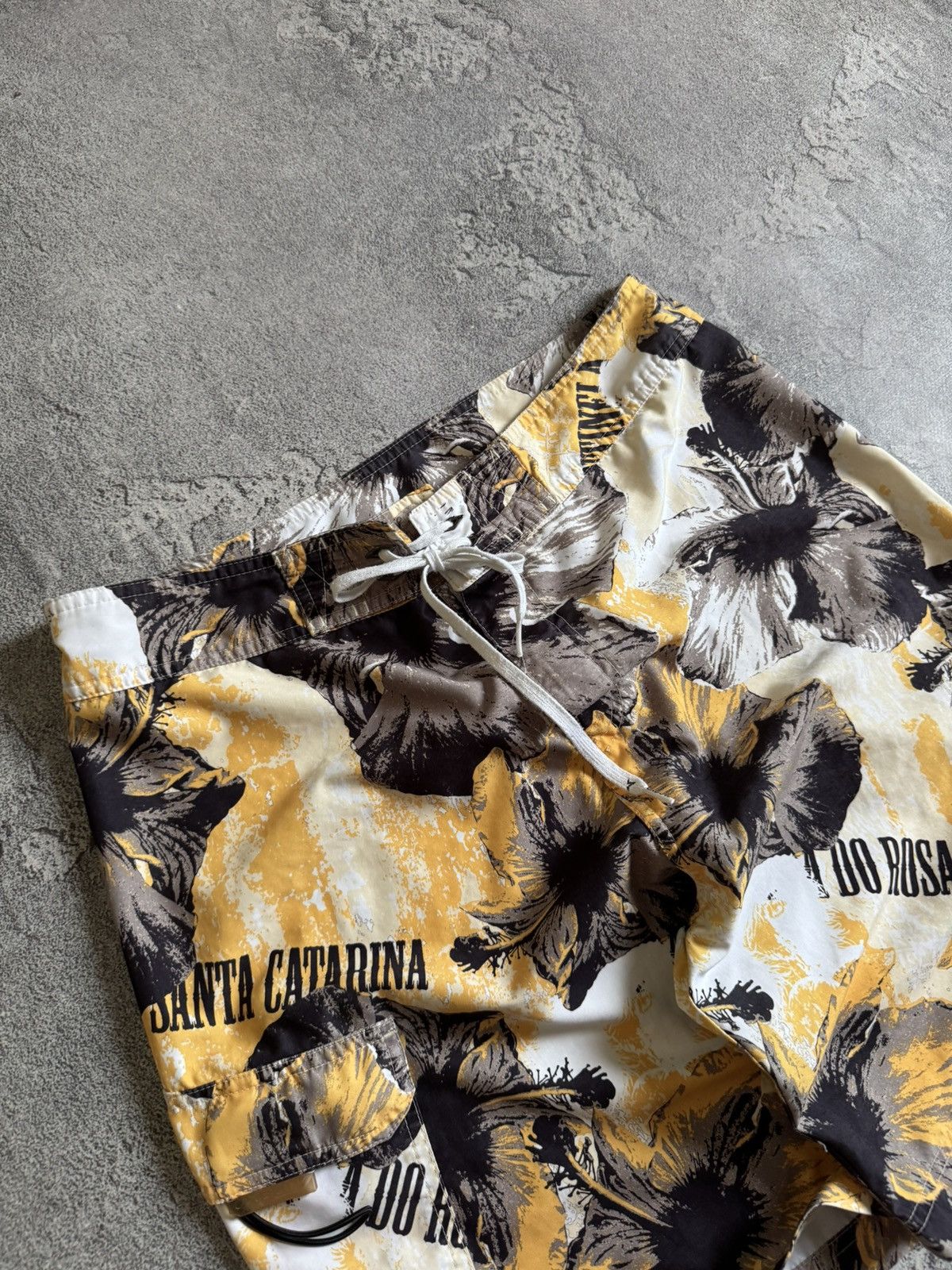 Oxbow Oxbow S/size surfing shorts 🩳 surf style 90s retro vintage Size US 30 / EU 46 - 2 Thumbnail