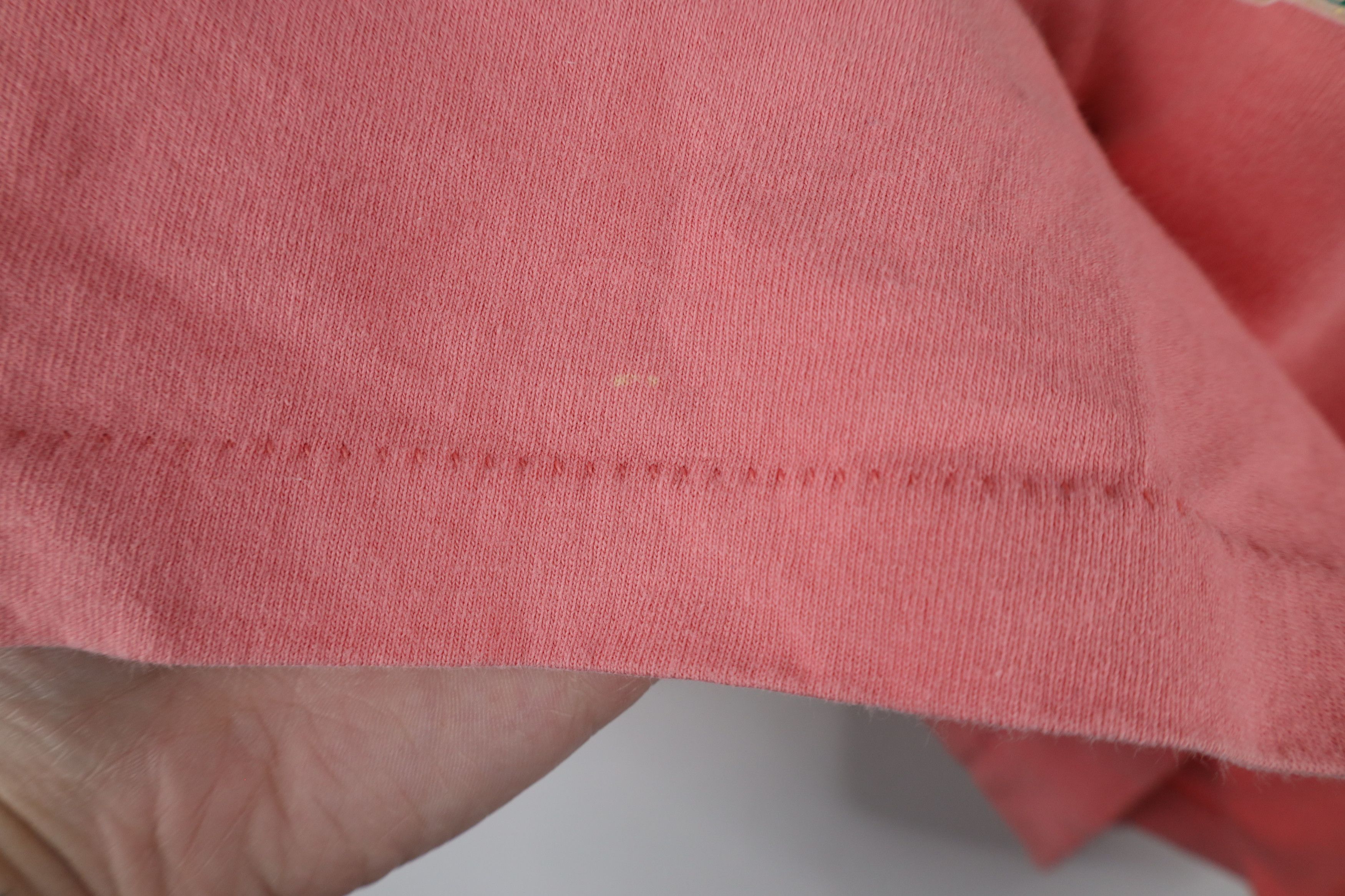 Vintage Vintage 90s Streetwear Spell Rose Flower T-Shirt Pink USA Size L / US 10 / IT 46 - 7 Thumbnail