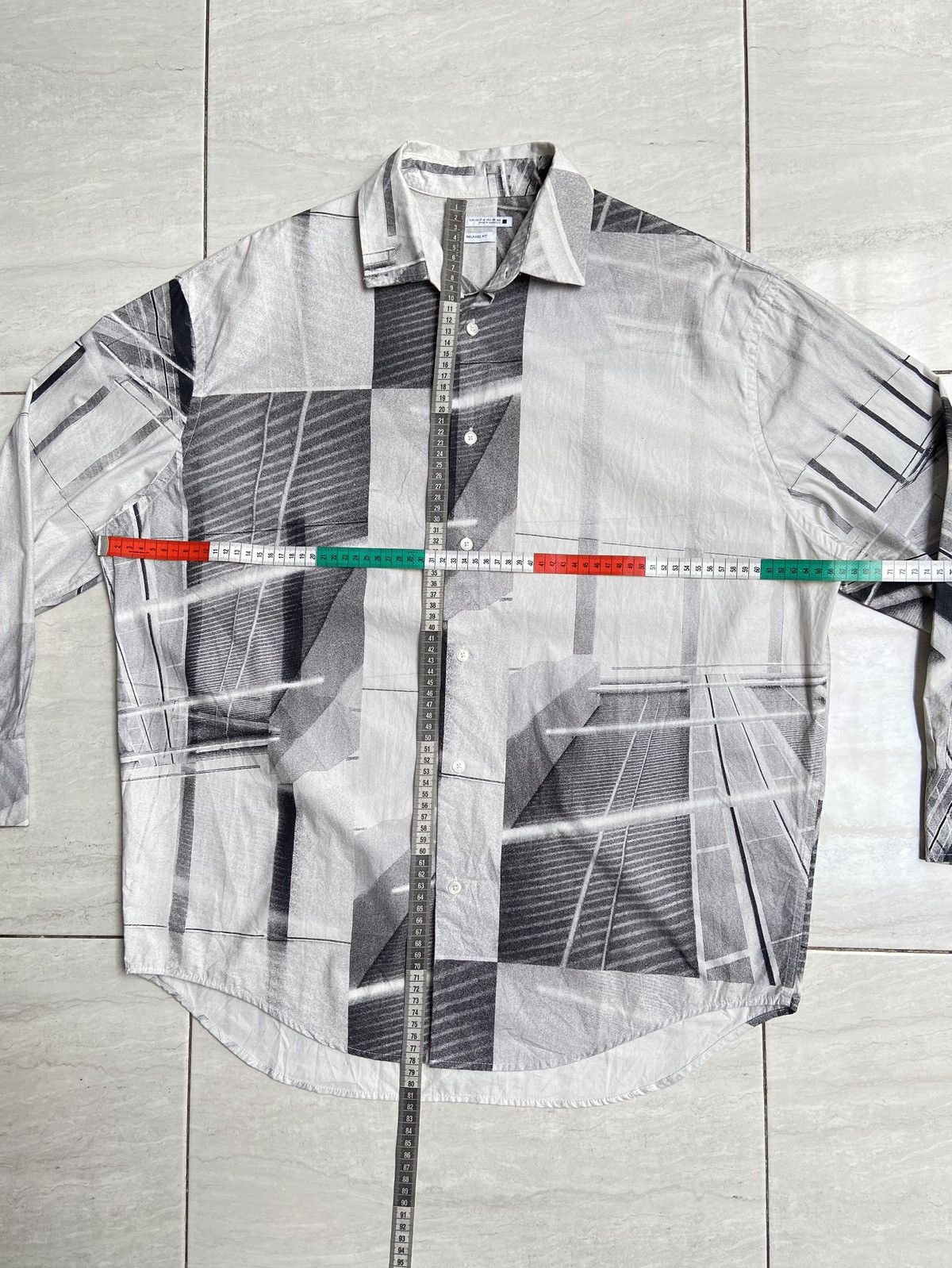 Zara ZARA Motive Shirt Size US XXL / EU 58 / 5 - 8 Thumbnail