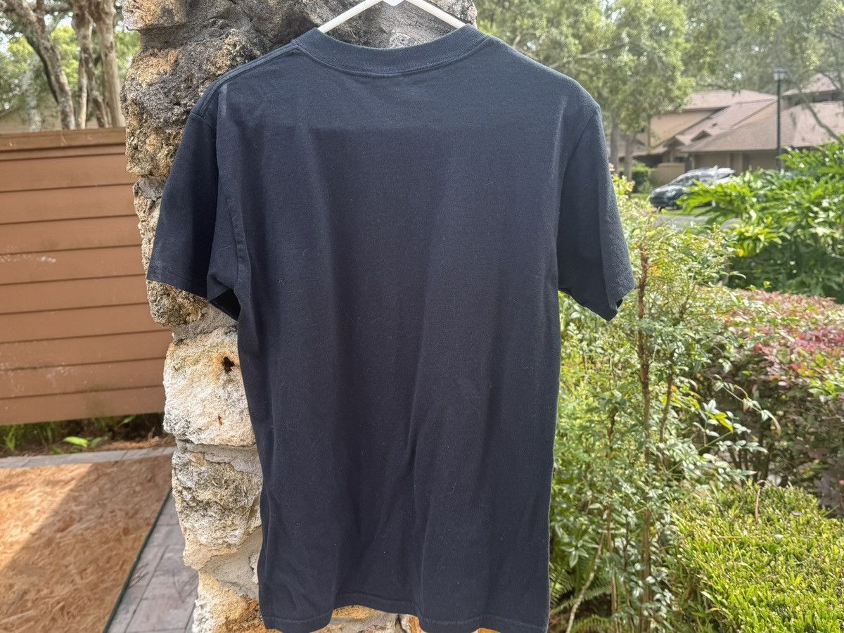 Gildan × Nirvana × Vintage Vintage 2004 Nirvana Kurt Cobain Grunge Concert Band Shirt S Size US S / EU 44-46 / 1 - 17 Thumbnail