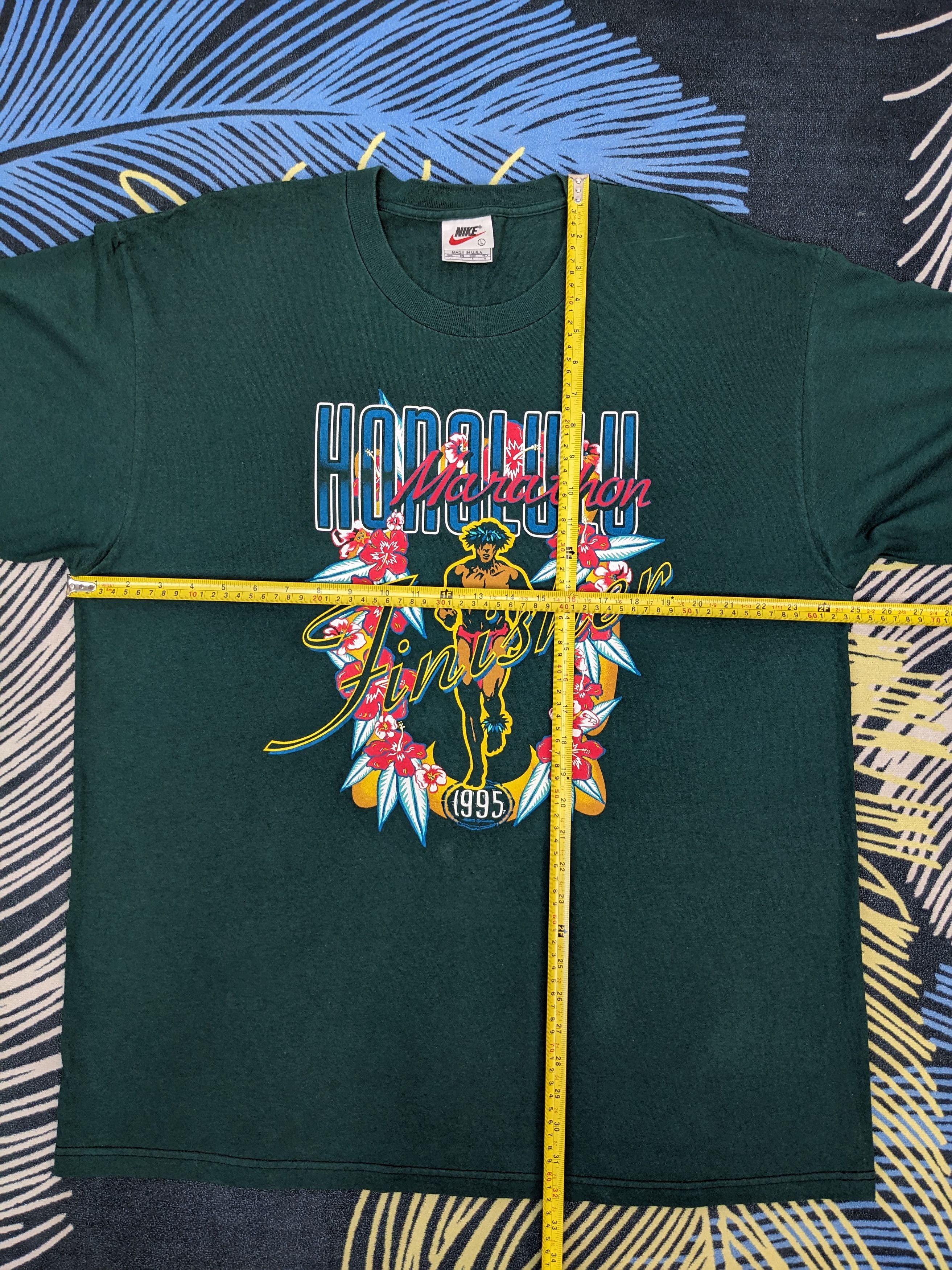 Nike VINTAGE NIKE 1995 HONALULU MARATHON FINISHER MADE IN USA Size US L / EU 52-54 / 3 - 8 Thumbnail