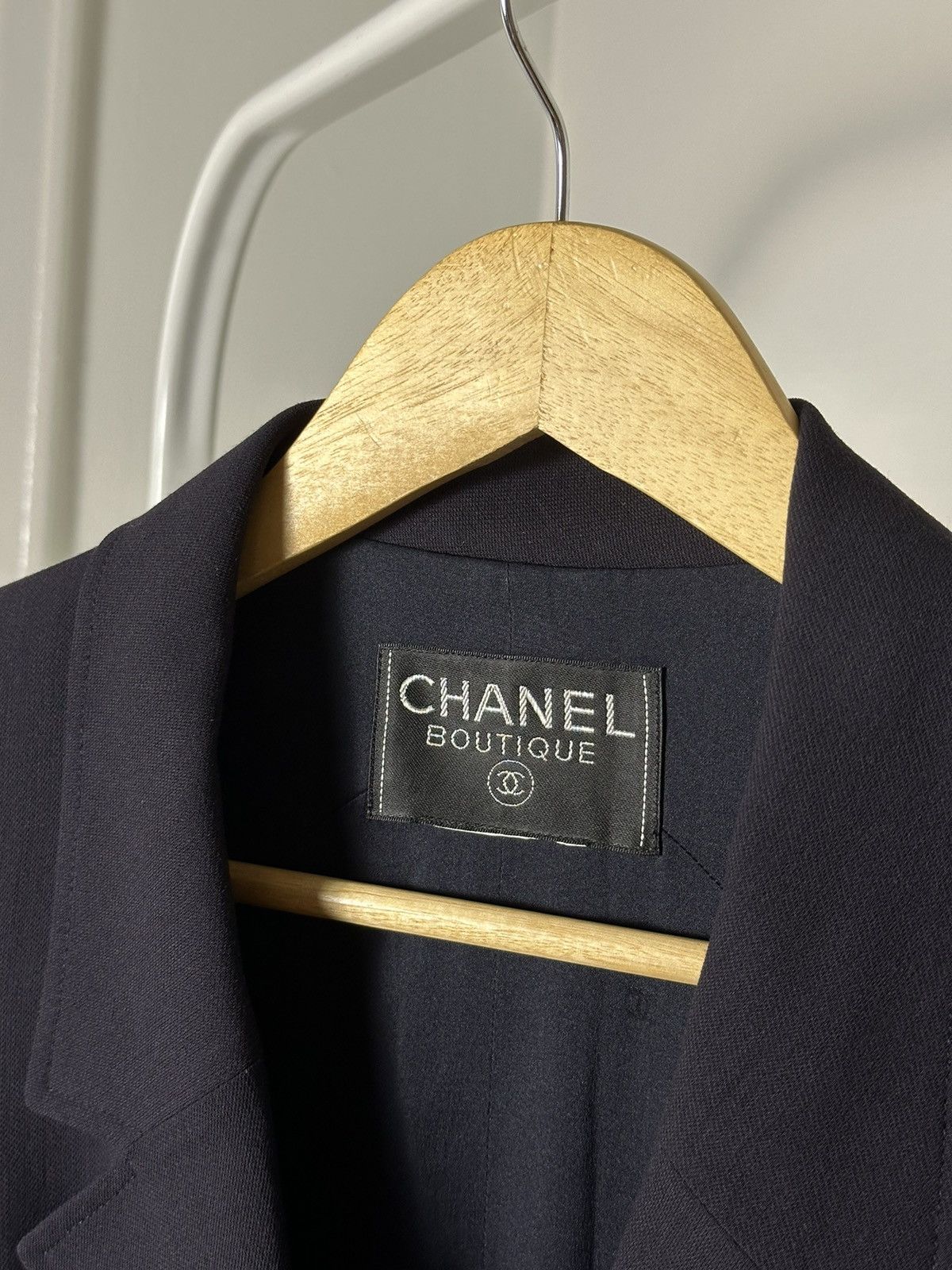 Chanel Chanel 1997 Runway Gripoix Logo Button Corset Suit Jacket Size M / US 6-8 / IT 42-44 - 4 Thumbnail