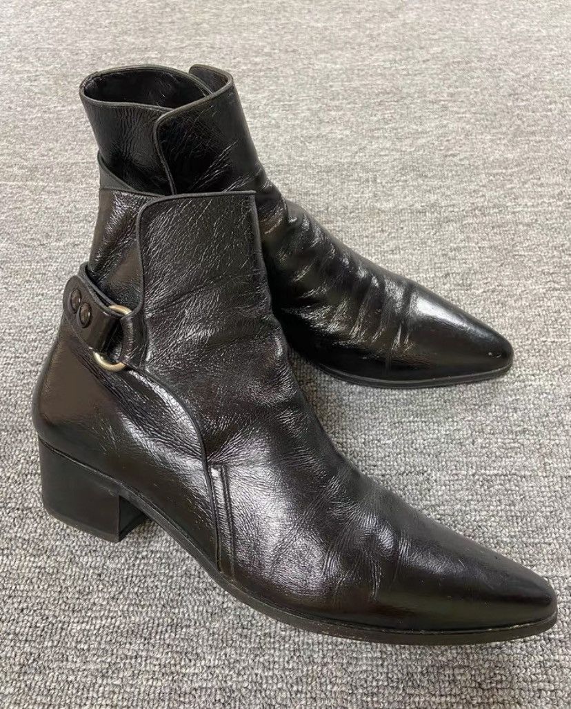 image of Saint Laurent Paris x YVES Saint Laurent Slp 15Fw Patent Leather Buckle Chelsea Shoes in Black (Siz