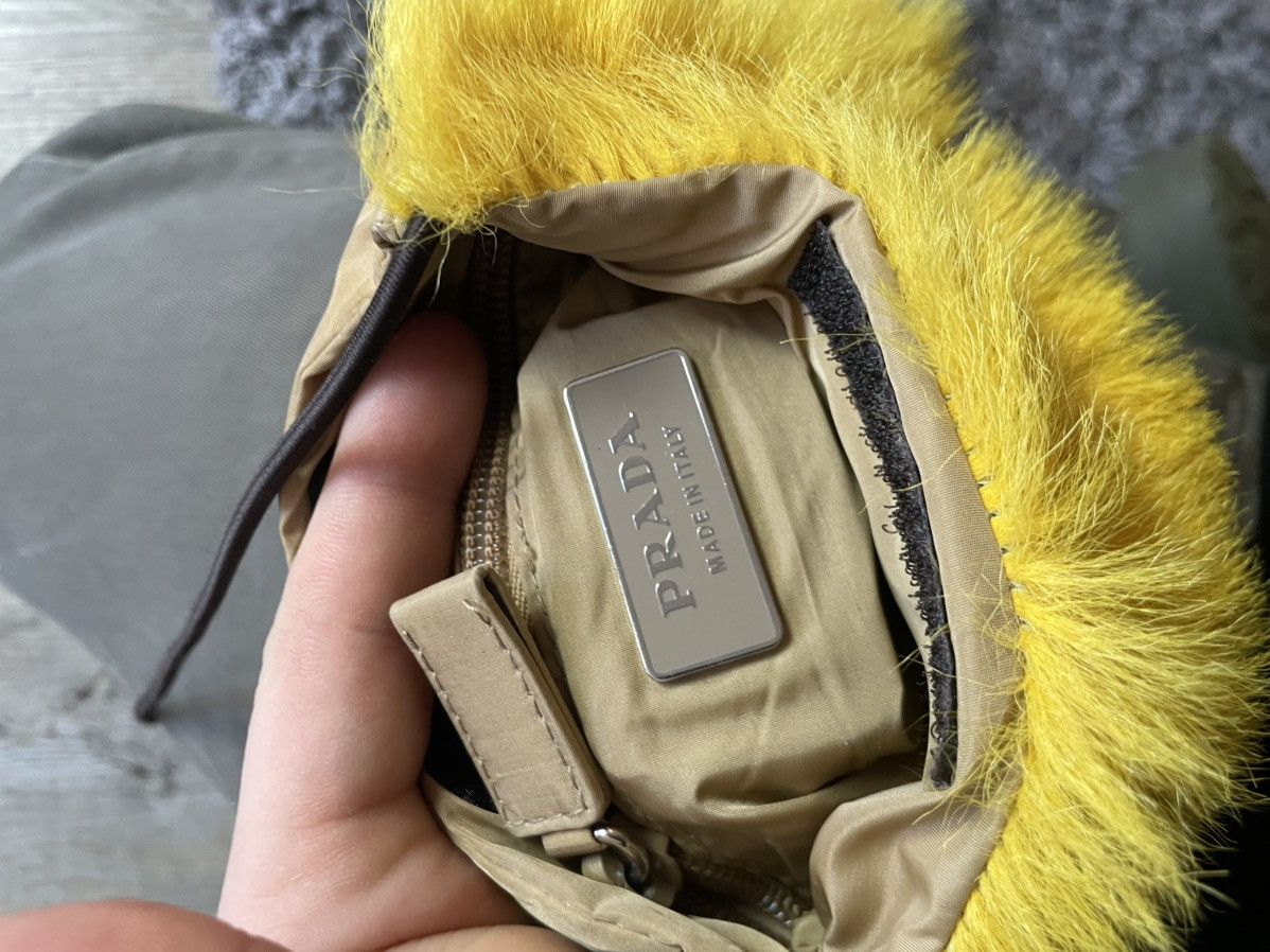 Prada Prada sport 2000s fur utility bag yellow fur Size ONE SIZE - 7 Thumbnail