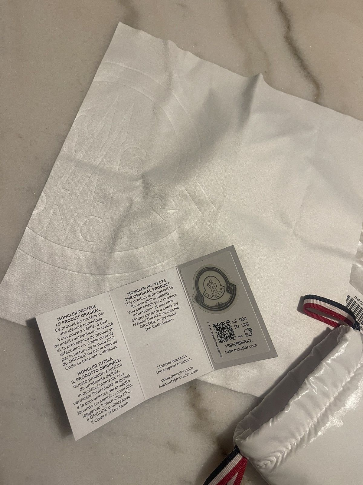 Moncler Moncler sunglasses pouch new Size ONE SIZE - 2 Thumbnail