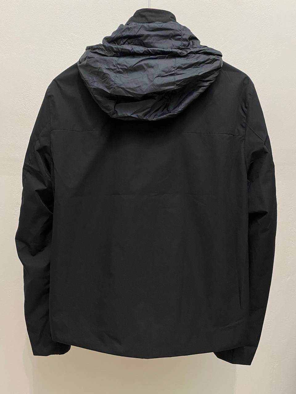 Prada Prada Tab Logo Reversible Nylon Windstopper Black Red Jacket Size US S / EU 44-46 / 1 - 3 Thumbnail