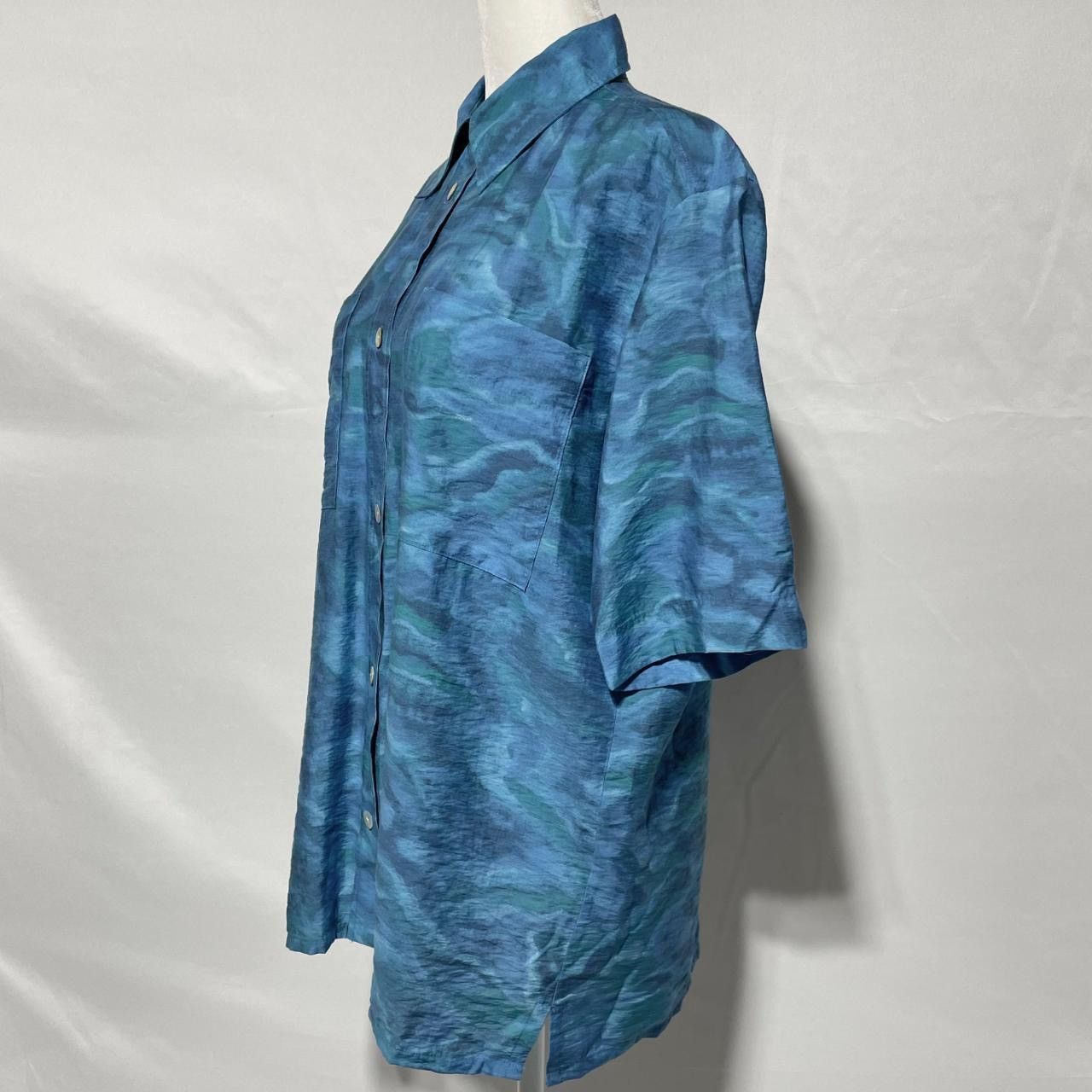 & Other Stories & Other Stories Wavy Print Short Sleeve Boxy Button Up Shirt Size XS / US 0-2 / IT 36-38 - 4 Thumbnail