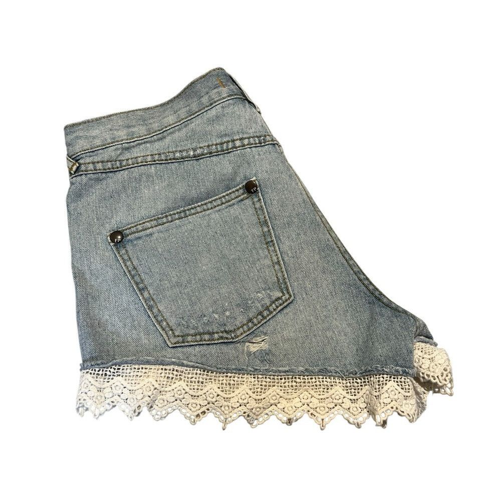 Free People Free People Blue Denim Jeans Shorts White Lace Trim in Sz Size 25" / US 0 / IT 36 - 5 Thumbnail
