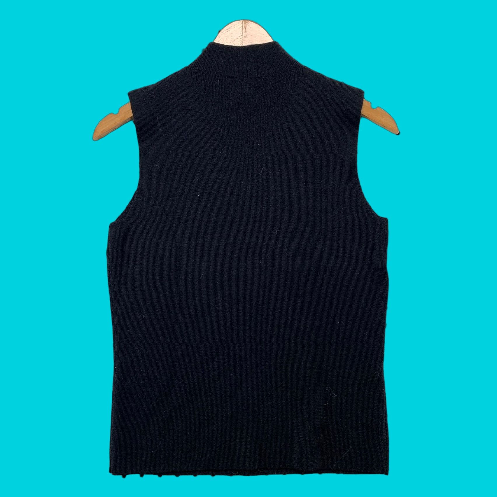 Ann Taylor Ann Taylor Italian Merino Wool Top Womens Medium Sleeveless Black Embellished Mock Neck Tank"} Size M / US 6-8 / IT 42-44 - 1 Thumbnail
