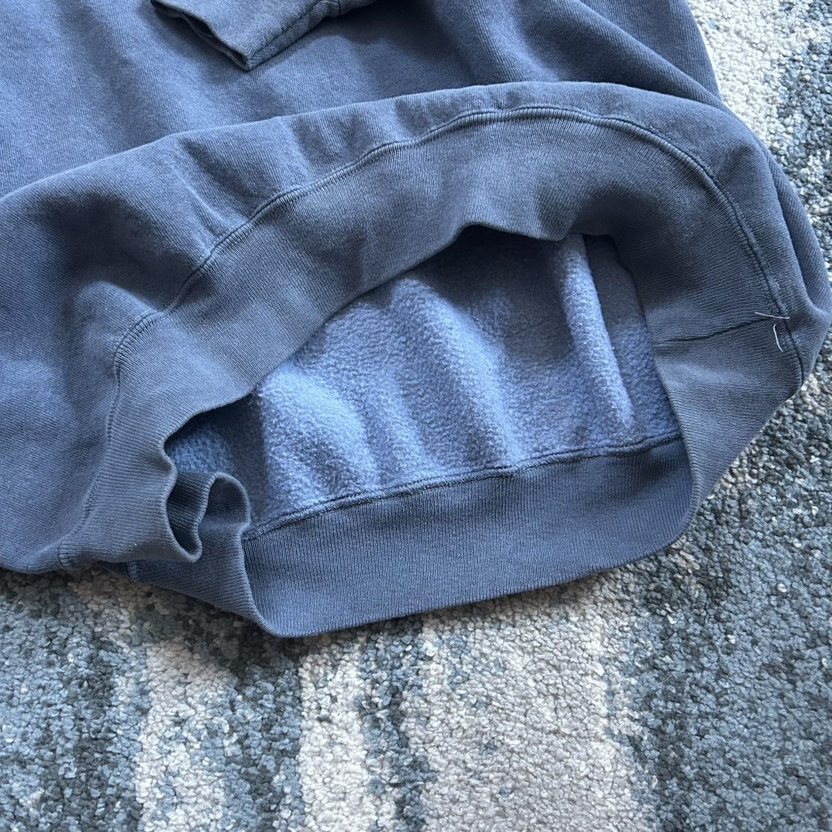 Vintage 90s MADE iN USA MARTHA’S ViNEYARD iNDiGO BLUE GRASS CREWNECK Size US L / EU 52-54 / 3 - 6 Thumbnail