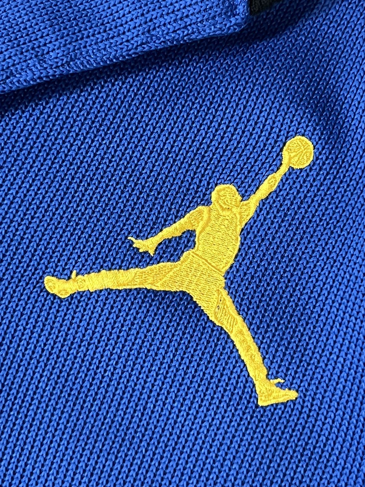 Jordan Brand × Vintage Vintage Jordan Cardigan Sweater Size US XXL / EU 58 / 5 - 13 Thumbnail