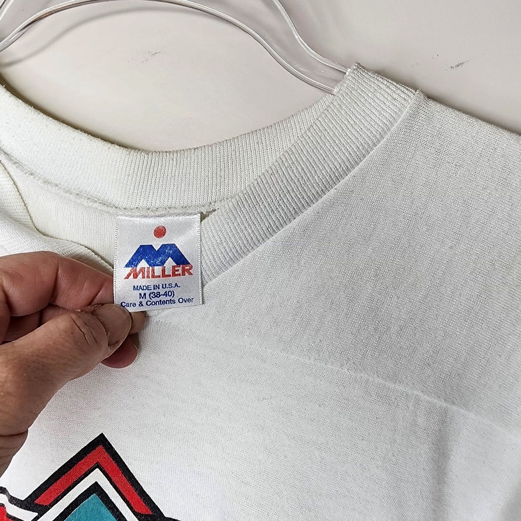 Vintage VINTAGE Miller Prairie Meadows Graphic Shirt Men M 3/4 Sleeve White Teal Red Horse Racing V-Neck Size US M / EU 48-50 / 2 - 5 Thumbnail