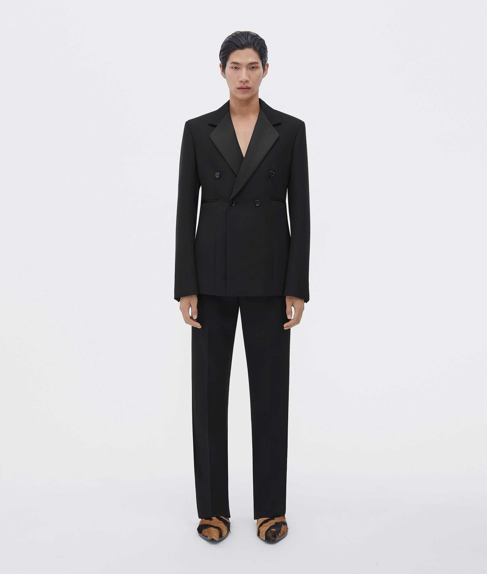 Bottega Veneta o1loc1c1025 716581 Compact Wool And Satin Jacket in Black Size US L / EU 52-54 / 3 - 1 Thumbnail