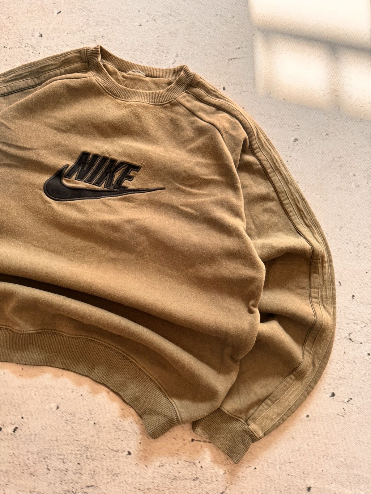 Nike × Vintage NIKE VINTAGE CENTER LOGO OVERSIZE BOXY SWEATSHIRT Size US M / EU 48-50 / 2 - 3 Thumbnail