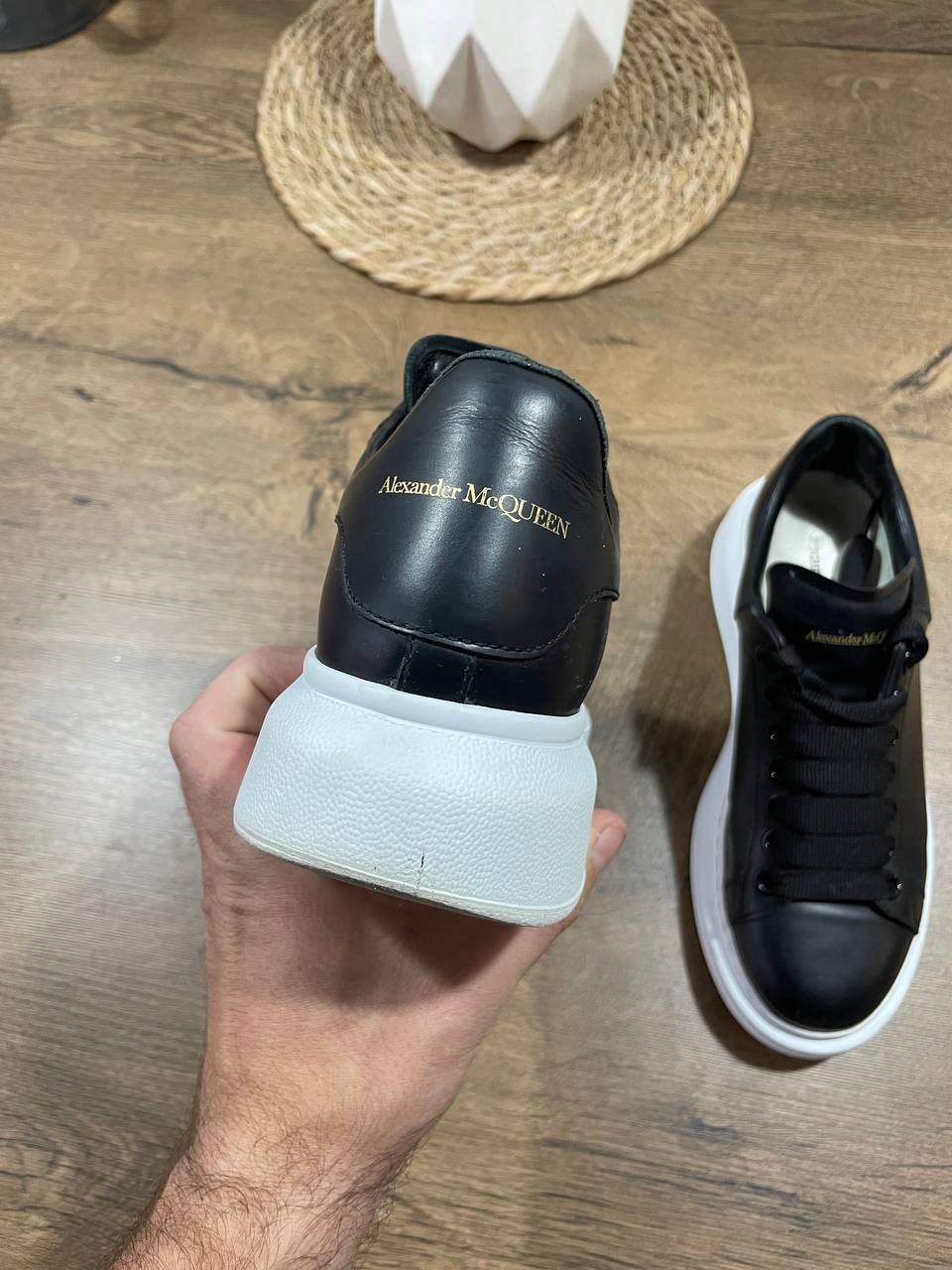 Alexander McQueen Alexander McQueen Oversized Sneakers Size 36 Size US 6 / IT 36 - 7 Thumbnail