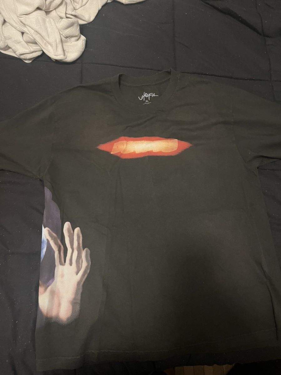 Travis Scott Utopia Screwed tee Size US XL / EU 56 / 4 - 1 Thumbnail