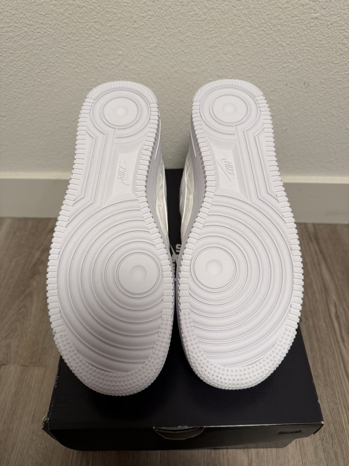 Nike Nike Off-White Canvas Sneakers Size US 12 / EU 45 - 7 Thumbnail