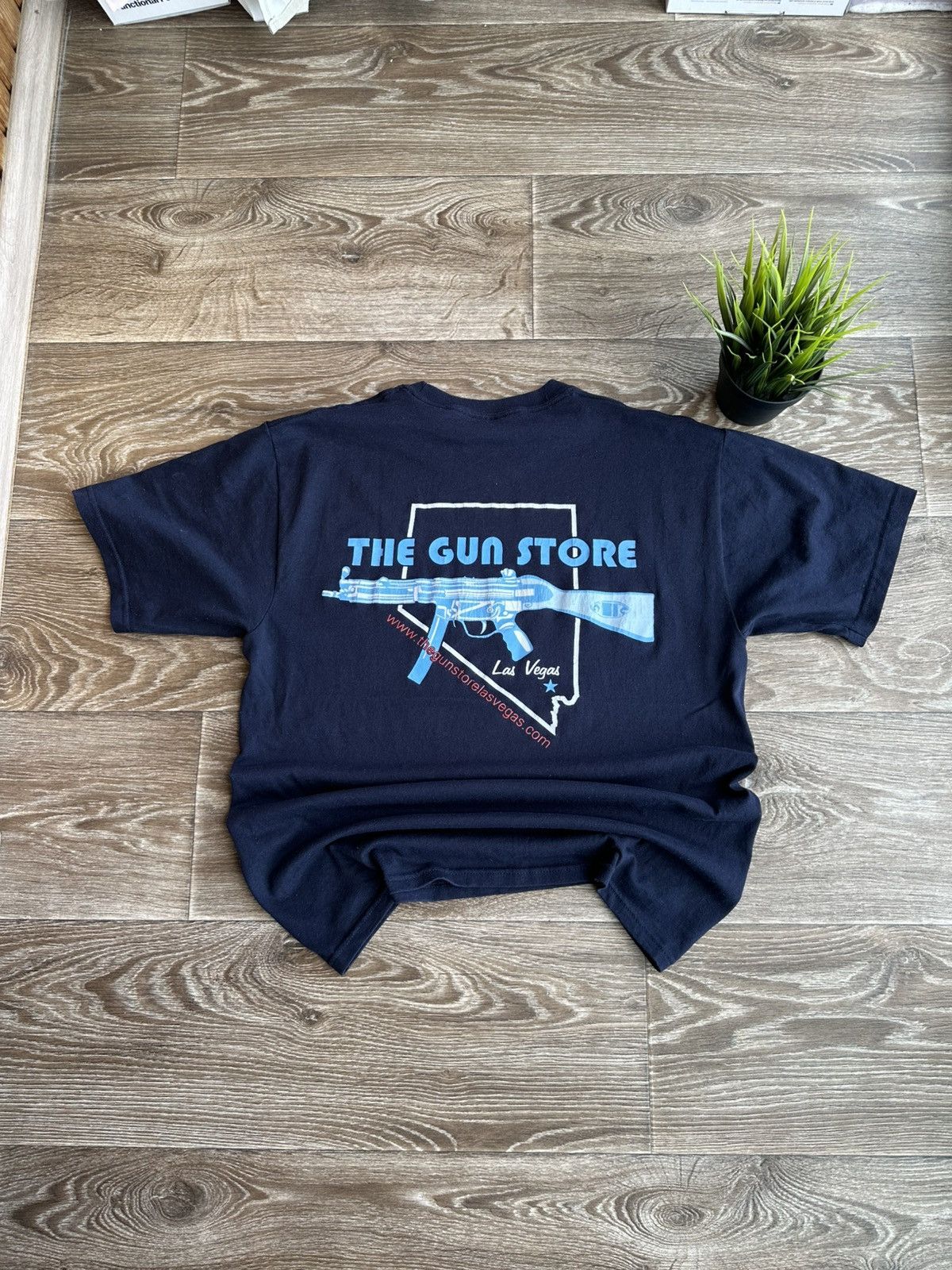 Band Tees 🔥 The Gun Store Las Vegas GTA Grand Theft Auto T Shirt Y2K Size US M / EU 48-50 / 2 - 1 Thumbnail