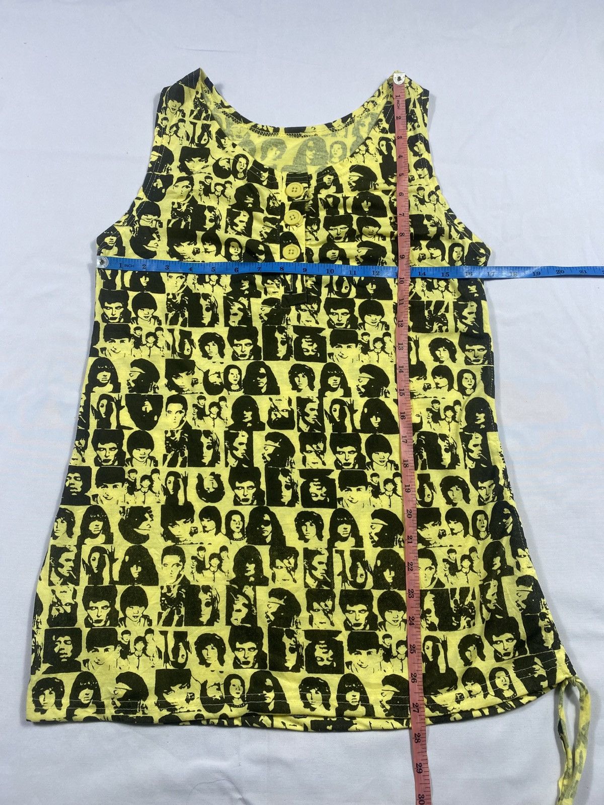 Hysteric Glamour Unknown face band tees Tank top Size US M / EU 48-50 / 2 - 5 Thumbnail