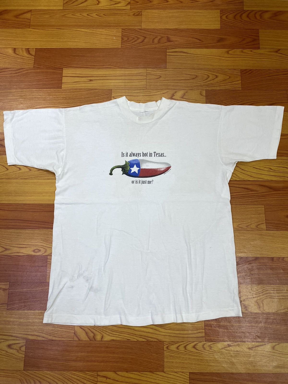 Vintage Vintage Is it always hot in Texas Tee Size US L / EU 52-54 / 3 - 1 Thumbnail