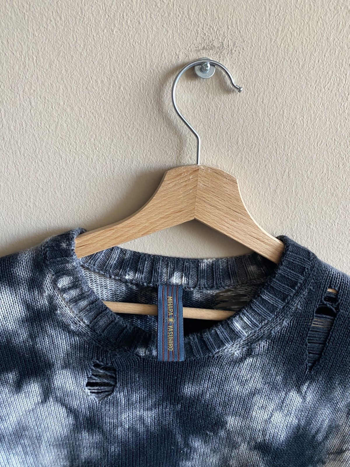 Maison MIHARA YASUHIRO Mihara Yasuhiro Distressed Sweater Size US L / EU 52-54 / 3 - 7 Thumbnail