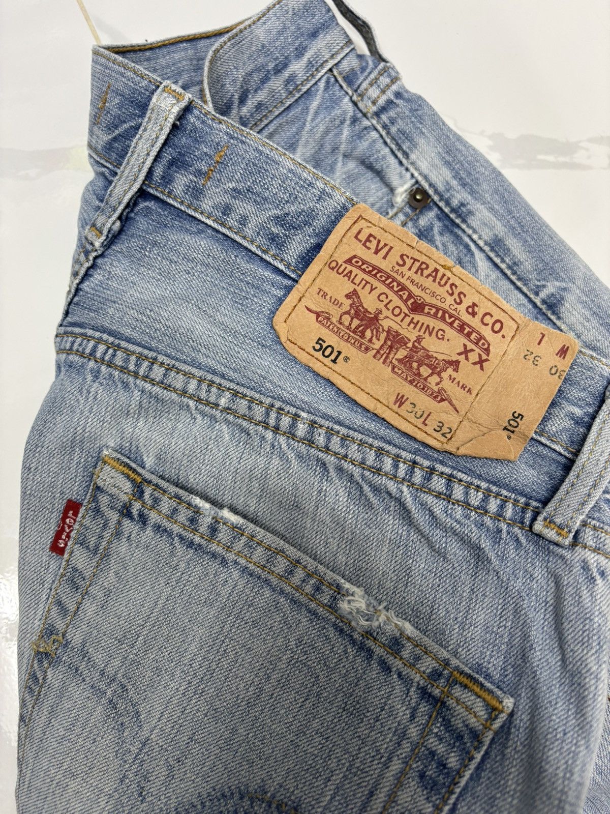 Levi's × Undercover Levis 501 NO MASS PROD Hagi Super Flared Jeans Distressed Size US 30 / EU 46 - 11 Thumbnail