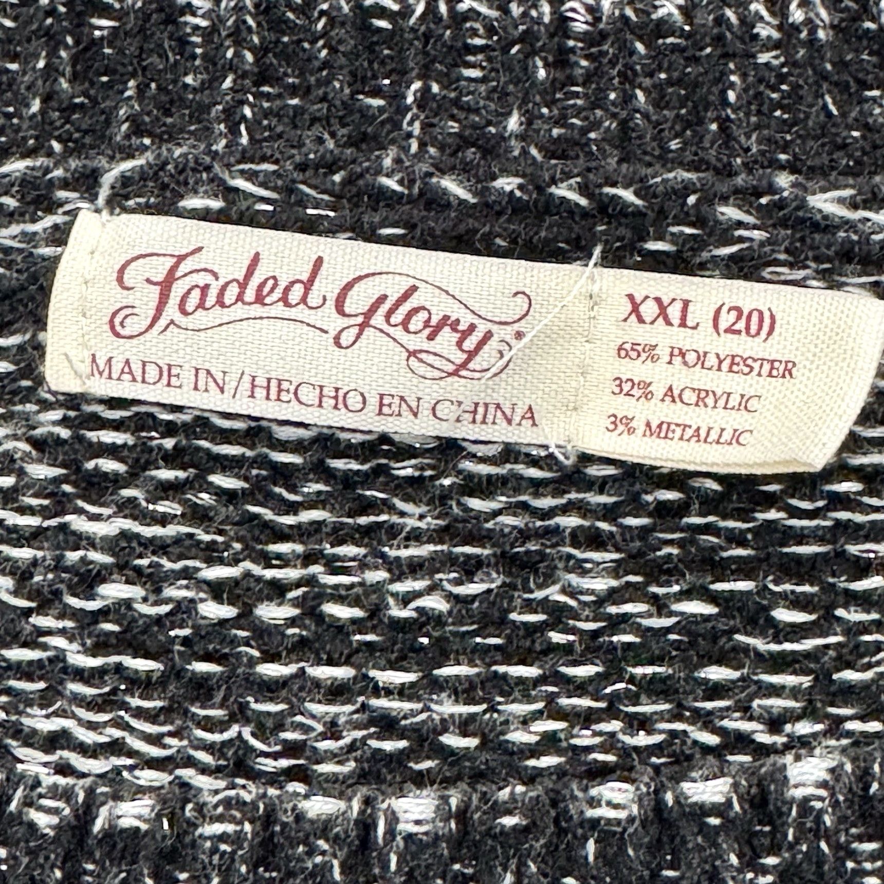 Faded Glory VINTAGE Faded Glory Sweater Womens 2XL Black Long Sleeve Pullover Holiday Shimmering Metallic Thread Glittery Cozy Size XXL / US 16-18 / IT 52-54 - 2 Thumbnail