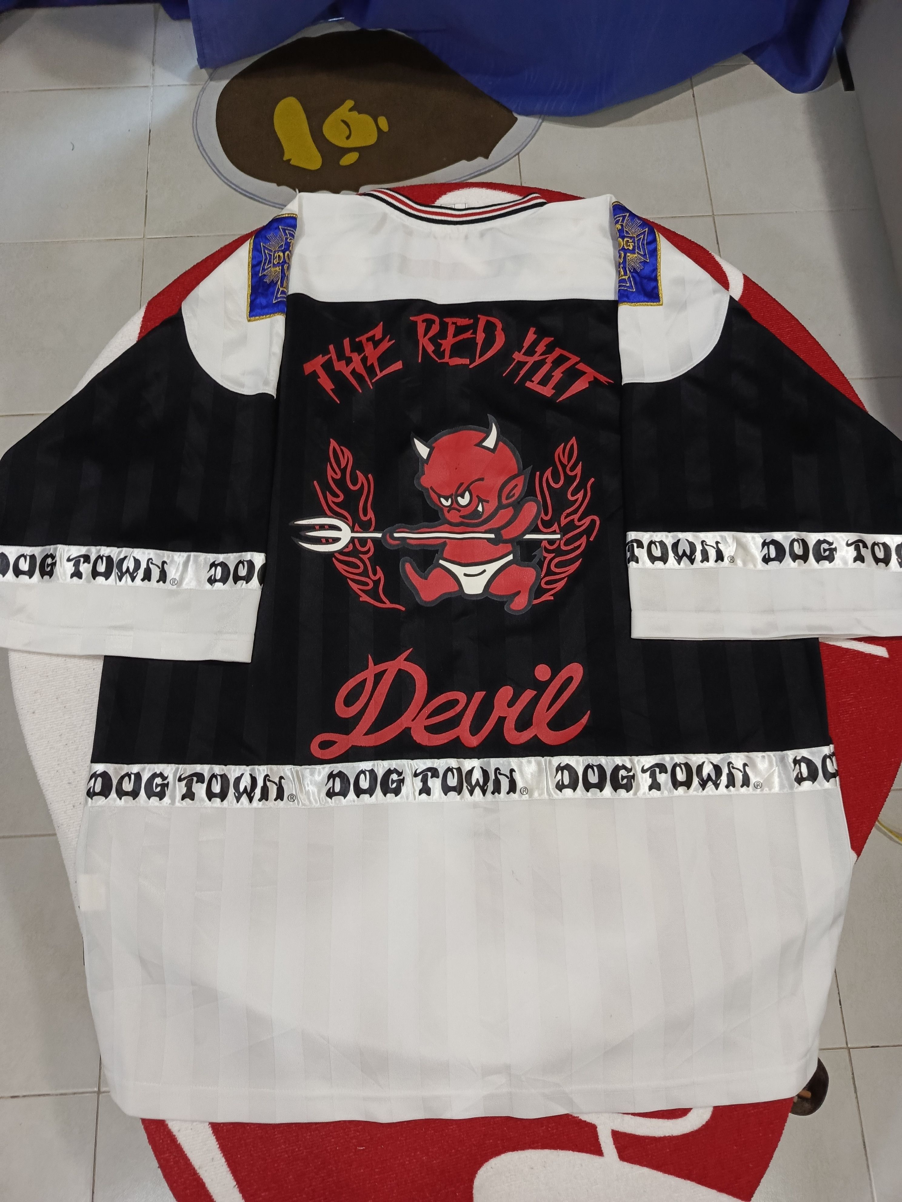 Dogtown Dogtown jersey Size US XL / EU 56 / 4 - 1 Thumbnail