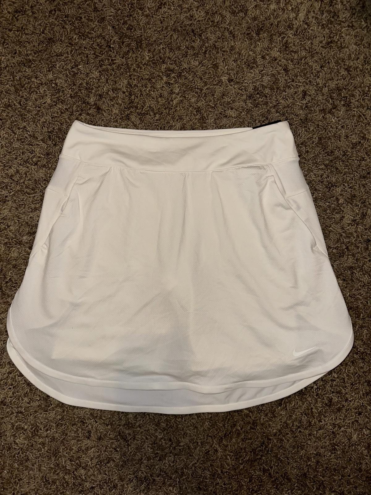 Nike Nike Women's Dri-FIT Flex 17" Golf Skorts Sample Size 28" / US 6 / IT 42 - 1 Thumbnail